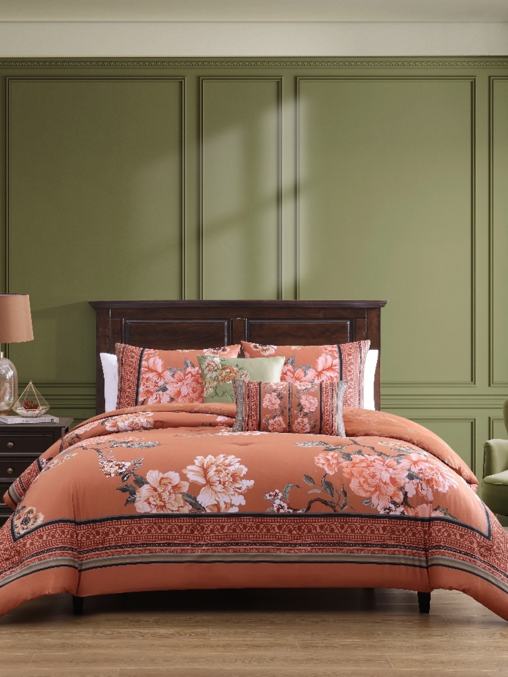 Bebejan Rossana Reversible Queen Comforter Set